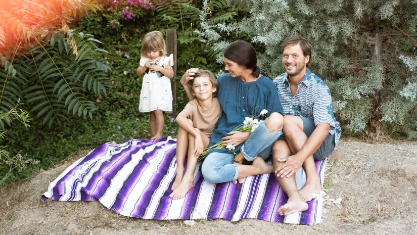 Tips for Relaxed and Authentic Family Portraits